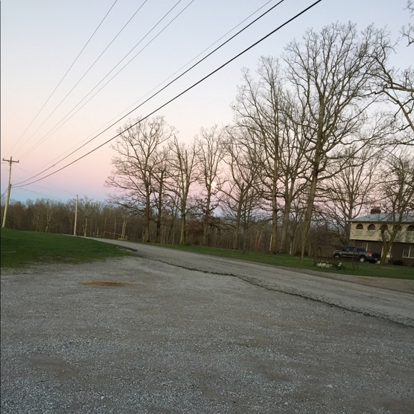 Meet your Posher, Allisa - Picture 1 of 1